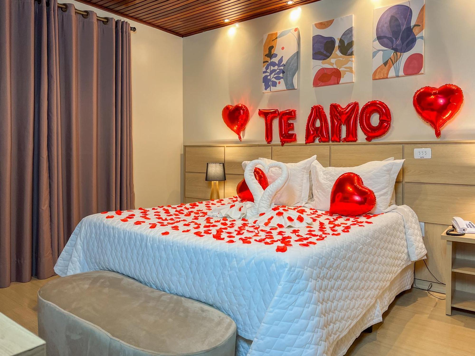 Hotel Euro Suite Campos Do Jordao By Nacional Inn - A 800 Metros Da Vila Capivari Екстериор снимка