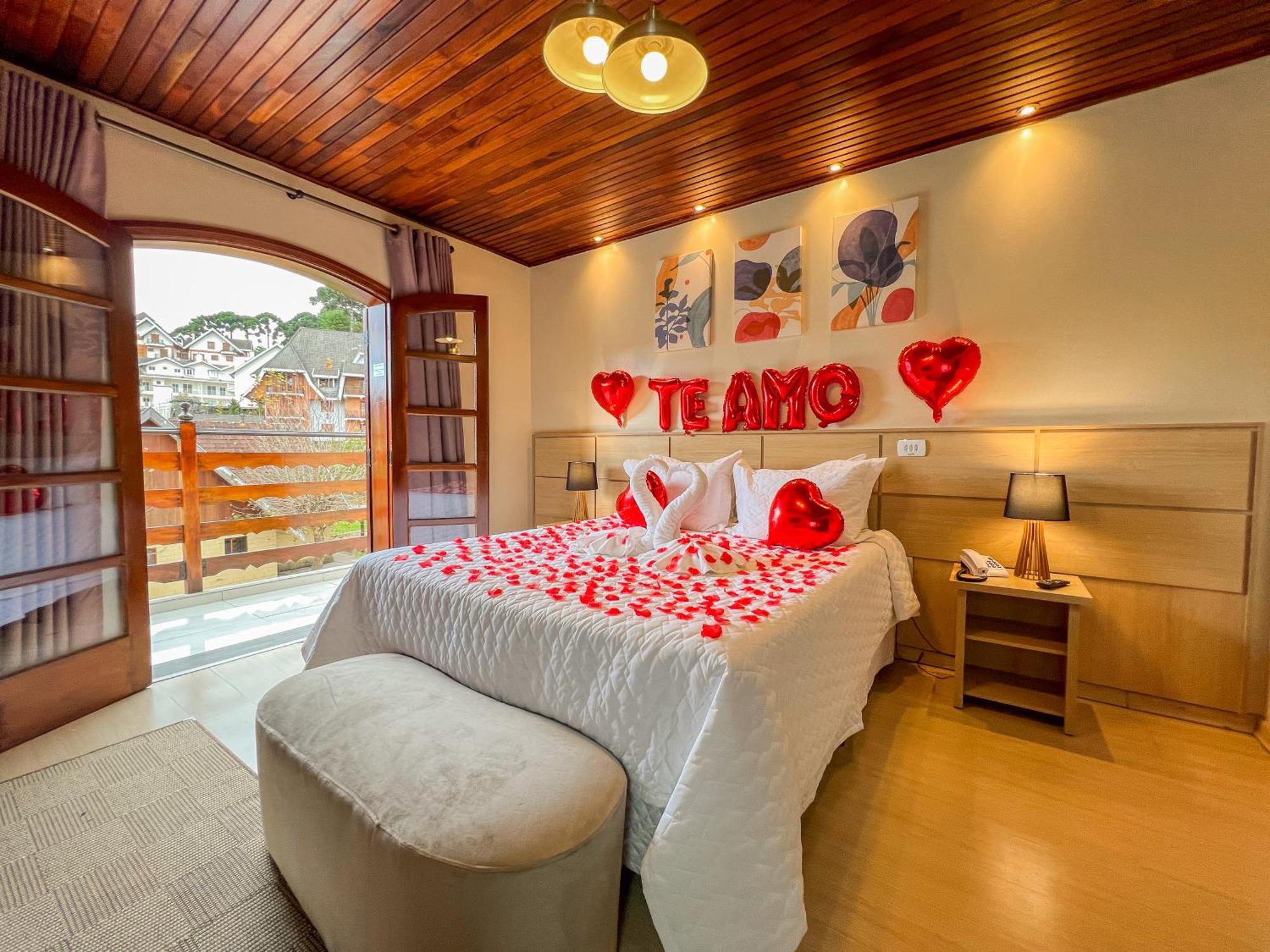 Hotel Euro Suite Campos Do Jordao By Nacional Inn - A 800 Metros Da Vila Capivari Екстериор снимка
